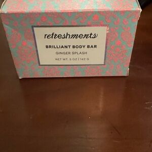 Refreshments Brilliant Body Bar